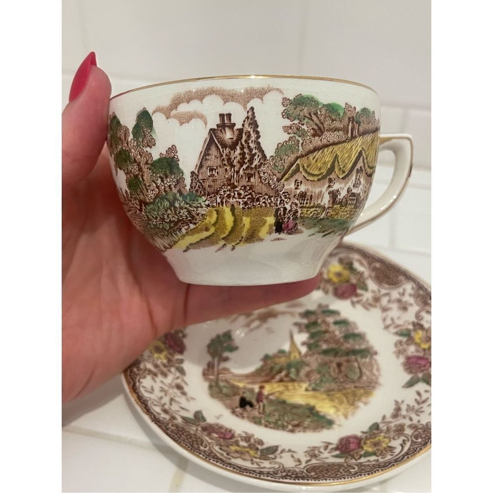 Barker Bros OLDE ENGLAND CUP & SAUCER Set (2)